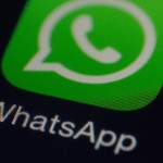 Un programador descubre que WhatsApp compartirá información con Facebook